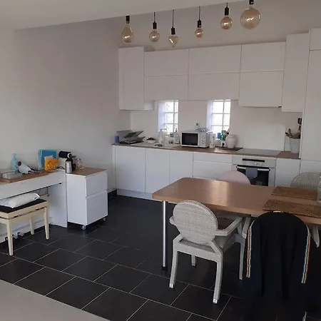 Loue Maison 160m2 Avec Piscine Chauffee Et Jacuzzi A 2 Pas De La Plage Et Du Centre Apartment Palavas-les-Flots