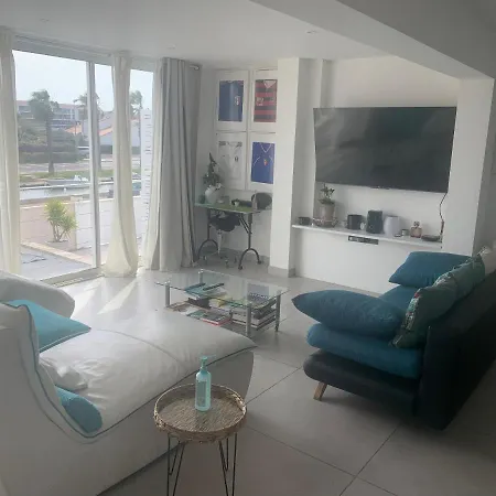 Loue Maison 160m2 Avec Piscine Chauffee Et Jacuzzi A 2 Pas De La Plage Et Du Centre * Palavas-les-Flots