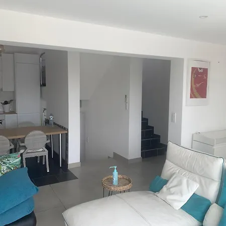 Loue Maison 160m2 Avec Piscine Chauffee Et Jacuzzi A 2 Pas De La Plage Et Du Centre * Palavas-les-Flots