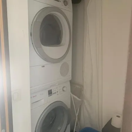 Loue Maison 160m2 Avec Piscine Chauffee Et Jacuzzi A 2 Pas De La Plage Et Du Centre Apartment